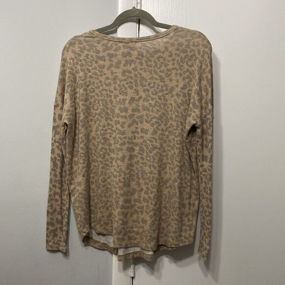 Buffalo David Bitton Leopard Print Crew Neck Sweatshirt S - Picture 4 of 4